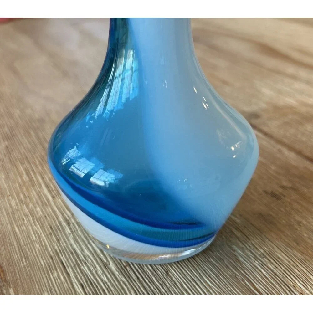 Vintage Hand Blown Glass Blue Swirl Bud Vase 5.75” H